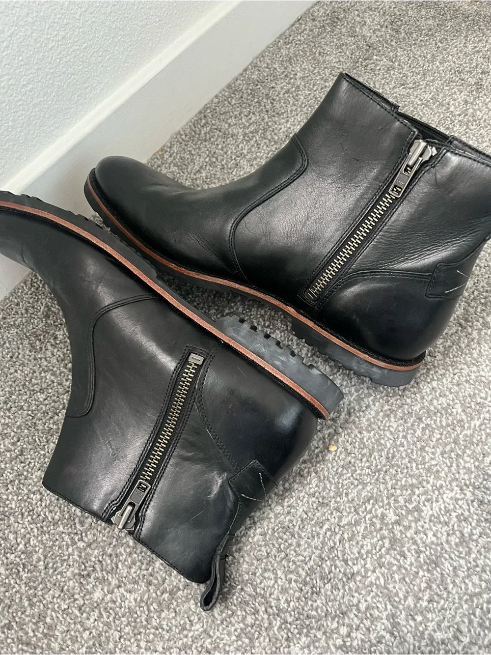Men’s Timberland Black Leather Ankle Boots, size US 12